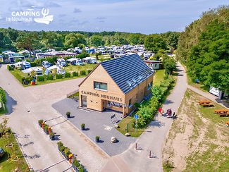 Vorplatz von Camping in Neuhaus